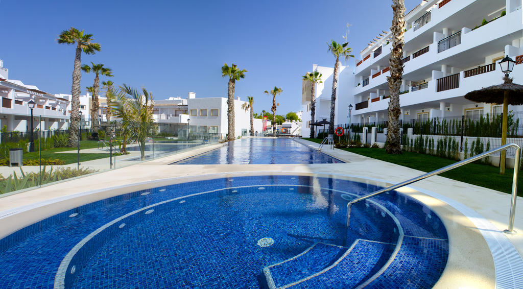 Residencial Linnea Sol By Mar Holidays Orihuela Szoba fotó